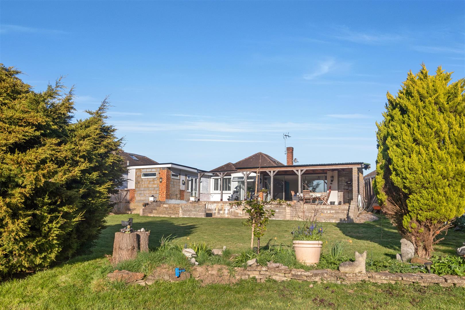 Warners Road, Newton Longville, Milton Keynes